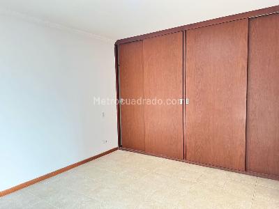 Apartamento de 3 alcobas en arriendo en El Poblado, Medellín, 110 m² · foto 10 de 17