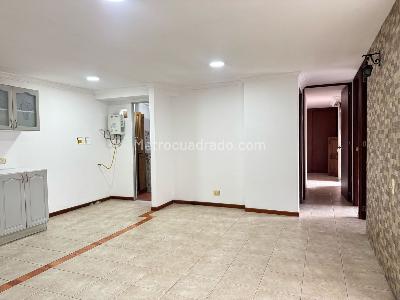 Apartamento de 3 alcobas en arriendo en El Poblado, Medellín, 110 m² · foto 3 de 17