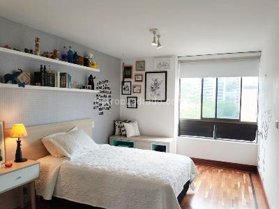 Apartamento en venta en El Poblado, Medellín · foto 15 de 19