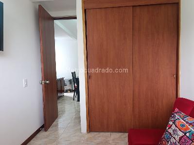 Apartamento de 3 alcobas en venta en El Poblado, Medellín, 79 m² · foto 11 de 18