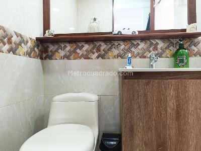 Apartamento de 3 alcobas en venta en El Poblado, Medellín, 79 m² · foto 18 de 18