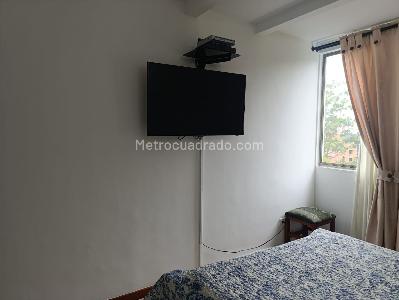 Apartamento de 3 alcobas en venta en El Poblado, Medellín, 79 m² · foto 6 de 18