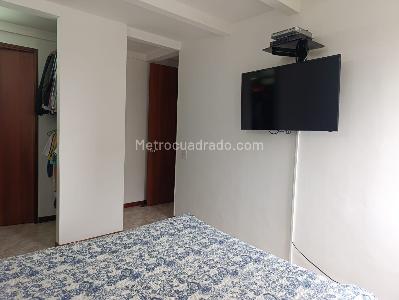 Apartamento de 3 alcobas en venta en El Poblado, Medellín, 79 m² · foto 8 de 18