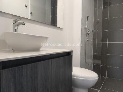 Apartamento de 3 alcobas en arriendo en El Poblado, Medellín, 107 m² · foto 17 de 17