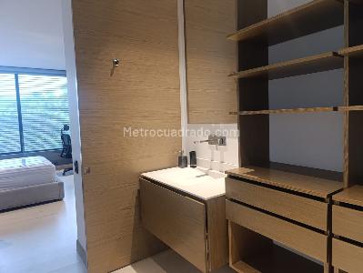 Apartamento de 1 alcoba en arriendo en San Lucas, Medellín, 89 m² · foto 14 de 17