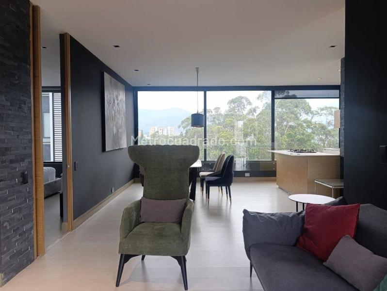 Apartamento de 1 Alcoba con Diseño Moderno en El Poblado