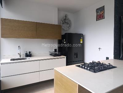 Apartamento de 1 alcoba en arriendo en San Lucas, Medellín, 89 m² · foto 8 de 17