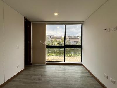 Casa de 3 alcobas en venta en Llanogrande, Rionegro, 267 m² · foto 11 de 19