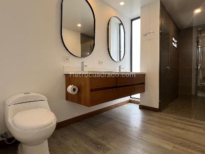 Casa de 3 alcobas en venta en Llanogrande, Rionegro, 267 m² · foto 14 de 19