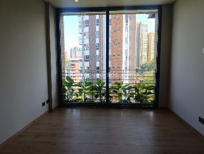 Apartamento de 2 alcobas en venta en El Poblado Castropol, Medellín, 122 m² · foto 10 de 17
