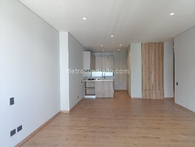 Apartamento de 2 alcobas en venta en El Poblado Castropol, Medellín, 122 m² · foto 3 de 17