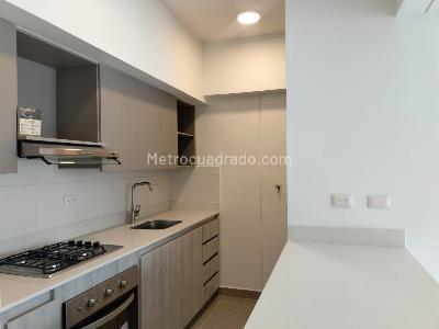 Apartamento de 3 alcobas en arriendo en Poblado Ciudad Del Rio, Medellín, 93 m² · foto 6 de 19