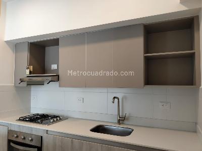 Apartamento de 3 alcobas en arriendo en Poblado Ciudad Del Rio, Medellín, 93 m² · foto 8 de 19