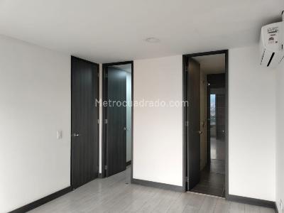 Apartamento de 2 alcobas en arriendo en Poblado Ciudad Del Rio, Medellín, 84 m² · foto 11 de 17