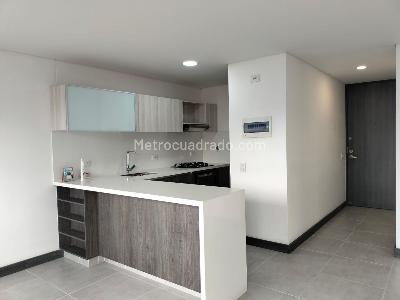Apartamento de 2 alcobas en arriendo en Poblado Ciudad Del Rio, Medellín, 84 m² · foto 4 de 17