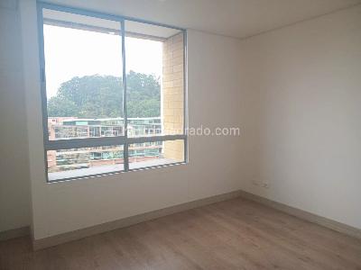 Apartamento de 3 alcobas en arriendo en El Poblado Castropol, Medellín, 135 m² · foto 15 de 20