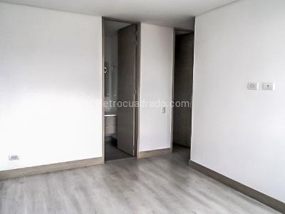 Apartamento de 3 alcobas en arriendo en La Florida, Medellín, 140 m² · foto 11 de 16