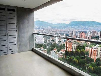 Apartamento de 3 alcobas en arriendo en La Florida, Medellín, 140 m² · foto 15 de 16