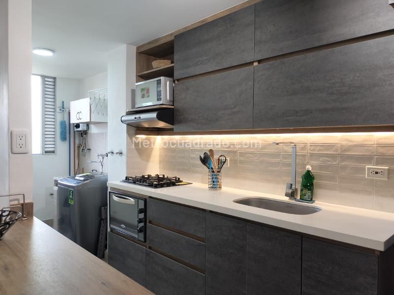 Furnished 1BR Studio for Rent in El Poblado with Balcony - 6