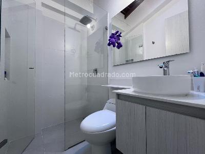 Casa de 3 alcobas en venta en Envigado, Envigado, 179 m² · foto 19 de 20