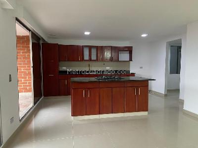 Apartamento en venta en Sabaneta, Sabaneta · foto 4 de 19