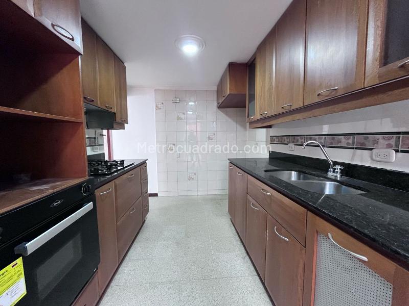 4BR House for Rent in Envigado (Gated Community) - 7