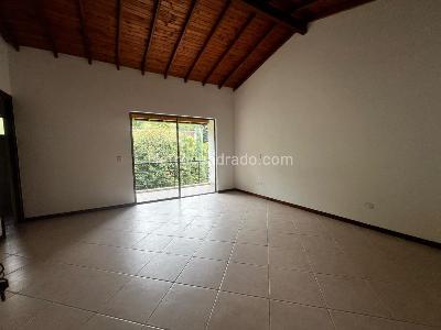 Casa de 3 alcobas en venta en Envigado, Envigado, 210 m² · foto 13 de 18