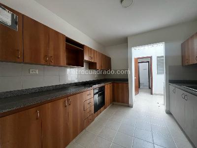 Casa de 3 alcobas en venta en Envigado, Envigado, 210 m² · foto 5 de 18