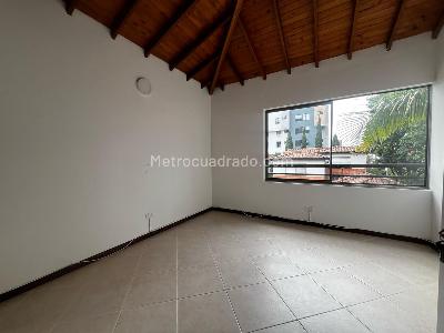 Casa de 3 alcobas en venta en Envigado, Envigado, 210 m² · foto 7 de 18