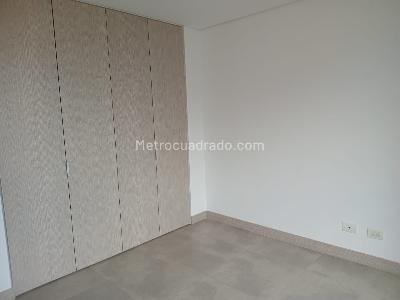 Apartamento de 3 alcobas en venta en El Poblado, Medellín, 150 m² · foto 16 de 18