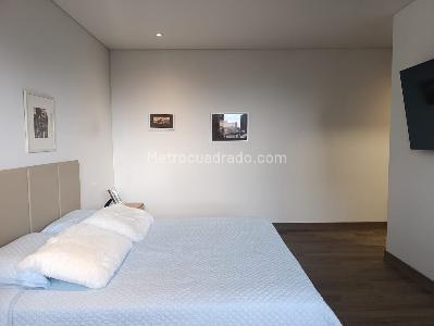 Apartamento de 2 alcobas en venta en El Poblado, Medellín, 90 m² · foto 17 de 20