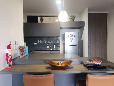 Apartamento de 2 alcobas en venta en El Poblado, Medellín, 90 m² · foto 7 de 20