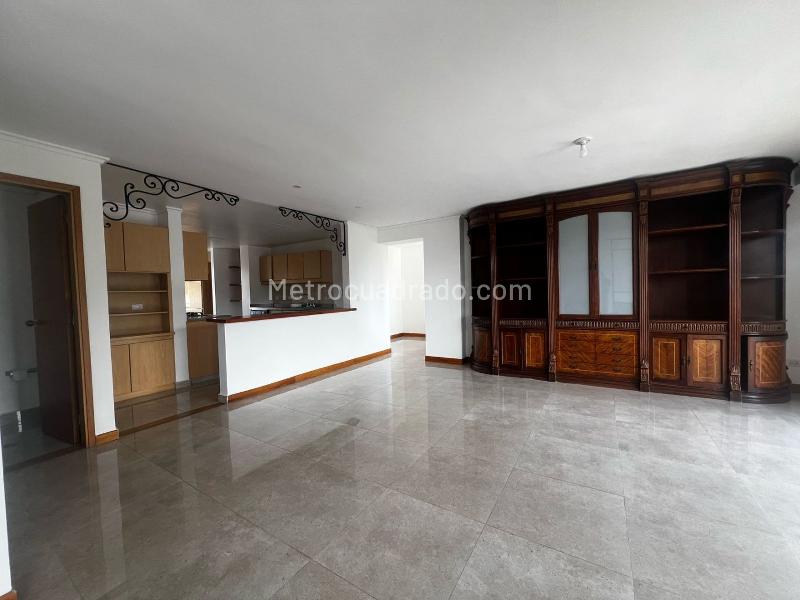 Apartamento en Arriendo, Poblado, Medellín - Widok 2