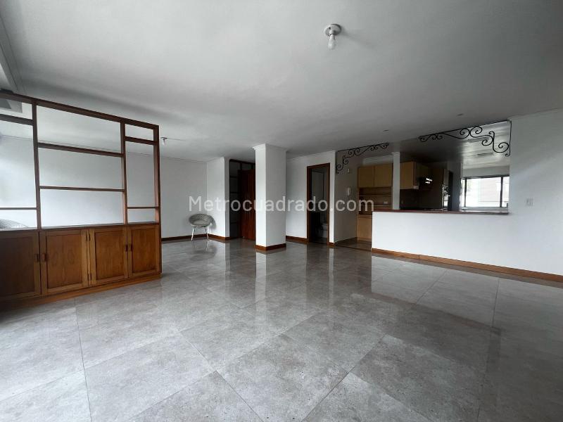 Apartamento en Arriendo, Poblado, Medellín - Widok 4