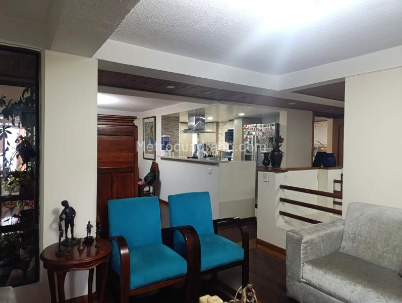 Apartamento en Arriendo, EL POBLADO, Medellín - 2