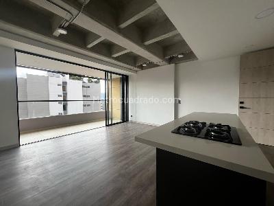 Apartamento de 2 alcobas en arriendo en Envigado, Envigado, 76 m² · foto 4 de 13