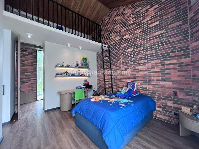 Casa de 5 alcobas en venta en Envigado, Envigado, 1113 m² · foto 16 de 20