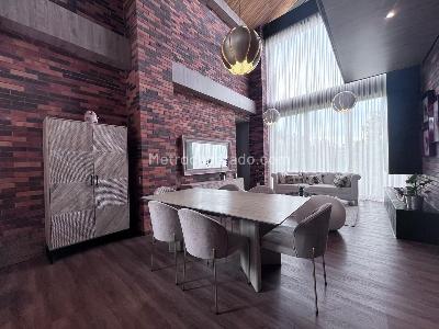 Casa de 5 alcobas en venta en Envigado, Envigado, 1113 m² · foto 3 de 20