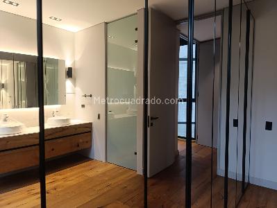 Apartamento en venta en El Poblado, Medellín · foto 15 de 19