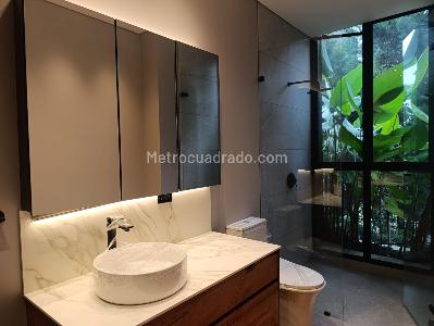 Apartamento en venta en El Poblado, Medellín · foto 16 de 19