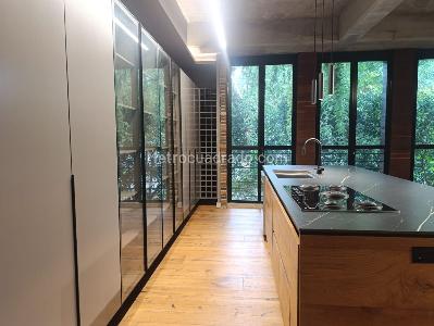Apartamento en venta en El Poblado, Medellín · foto 5 de 19