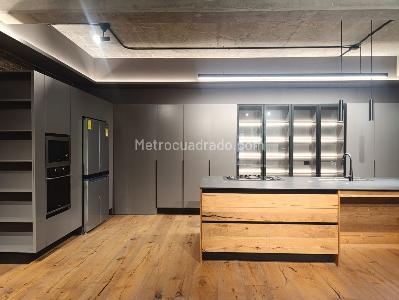 Apartamento en venta en El Poblado, Medellín · foto 6 de 19