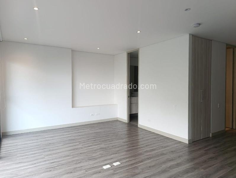 Modern 1BR Studio in El Poblado - 3