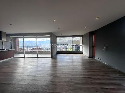 Apartamento de 2 alcobas en arriendo en El Poblado, Medellín, 170 m² · foto 4 de 19