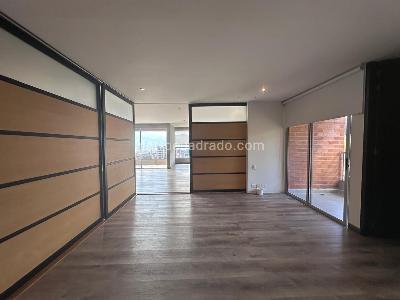 Apartamento de 2 alcobas en arriendo en El Poblado, Medellín, 170 m² · foto 8 de 19