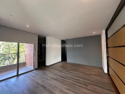 Apartamento de 2 alcobas en arriendo en El Poblado, Medellín, 170 m² · foto 9 de 19
