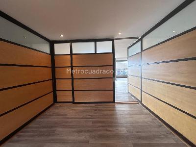 Apartamento de 2 alcobas en arriendo en El Poblado, Medellín, 170 m² · foto 10 de 19
