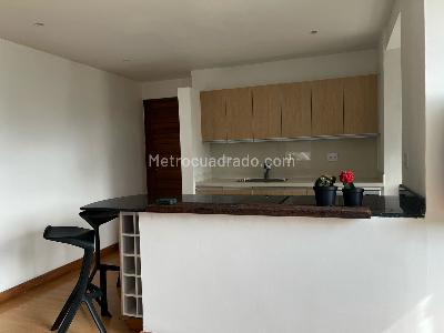 Apartamento de 1 alcoba en arriendo en El Poblado, Medellín, 80 m² · foto 4 de 13