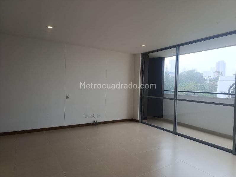 Apartamento Estudio de 1 Alcoba en El Poblado - 3