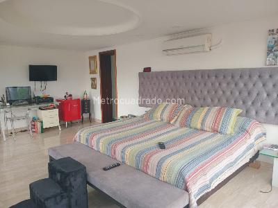 Apartamento de 4 alcobas en venta en El Poblado, Medellín, 468 m² · foto 11 de 20